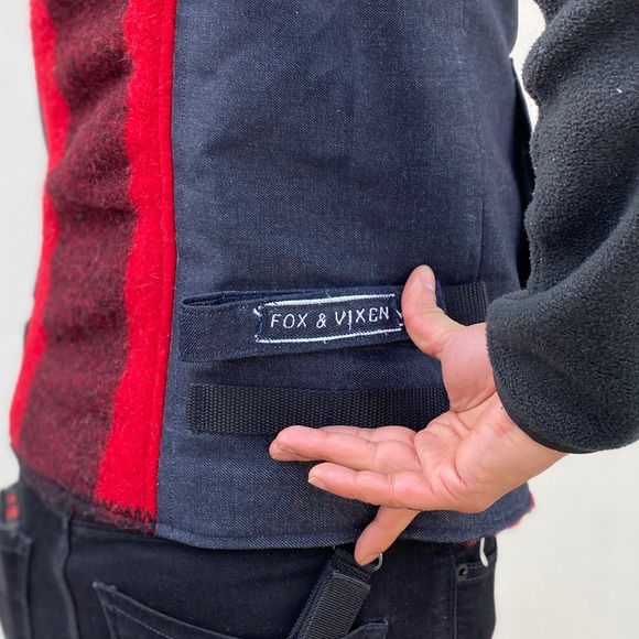 🦊 FOX & VIXEN || HANDMADE VINTAGE || Unisex Blanket-Lined Dead-Stock Denim Vest - Picture 9 of 16